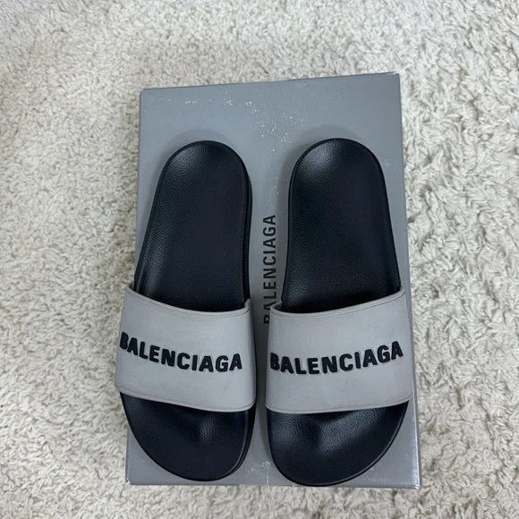 Balenciaga Women’s Slipper Size 9 Gray Black‎ - Picture 5 of 8